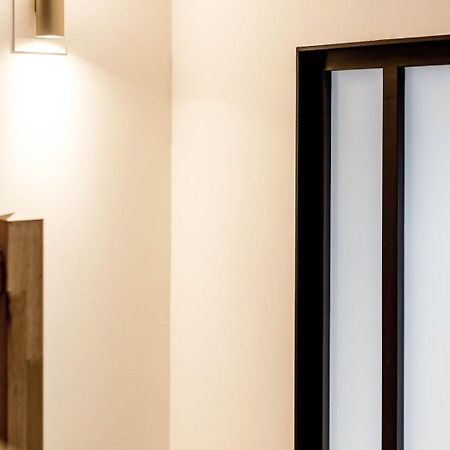 High-End Apartment Overlooking The Quays Ail Lyon Extérieur photo