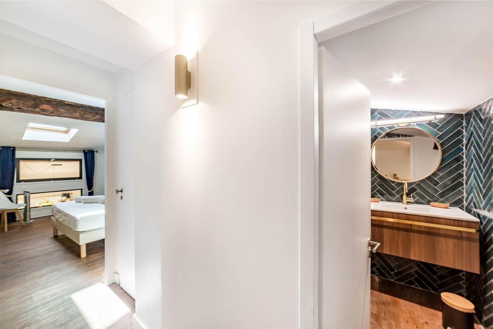 High-End Apartment Overlooking The Quays Ail Lyon Extérieur photo