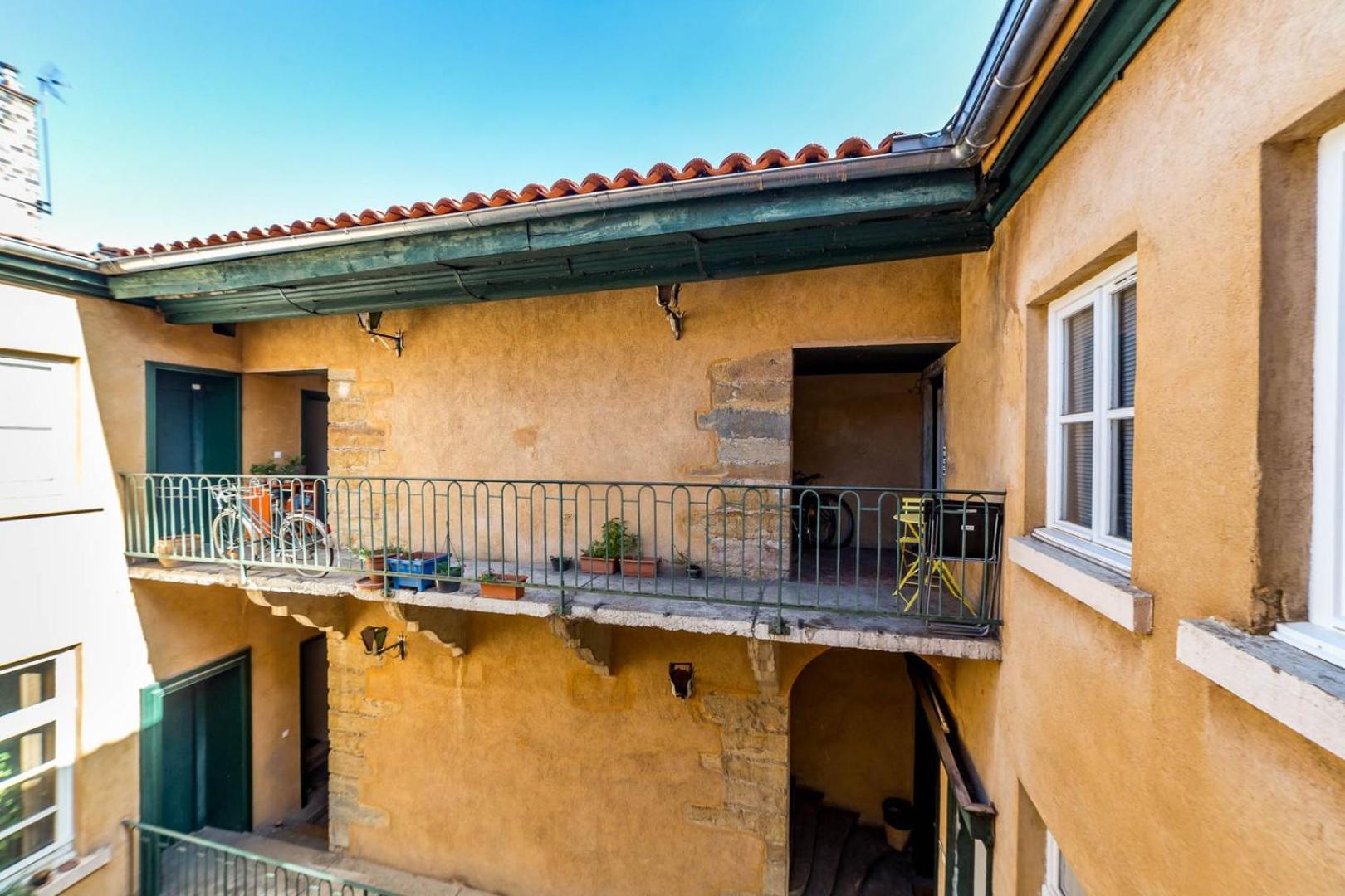 High-End Apartment Overlooking The Quays Ail Lyon Extérieur photo